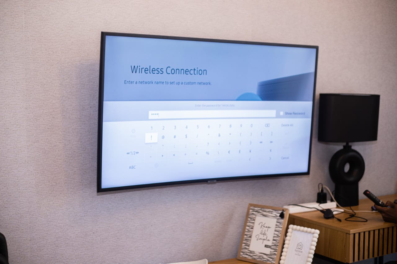 1 Bedroom Apartment - Bathroom